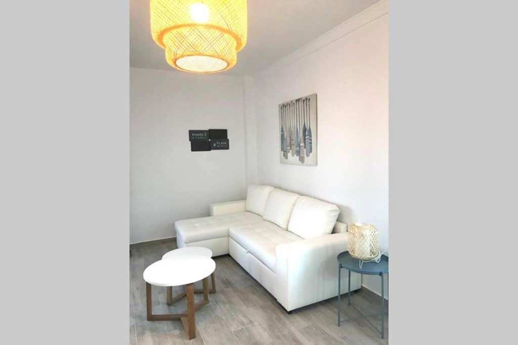 Apartamento La Playa เนร์คา ภายนอก รูปภาพ