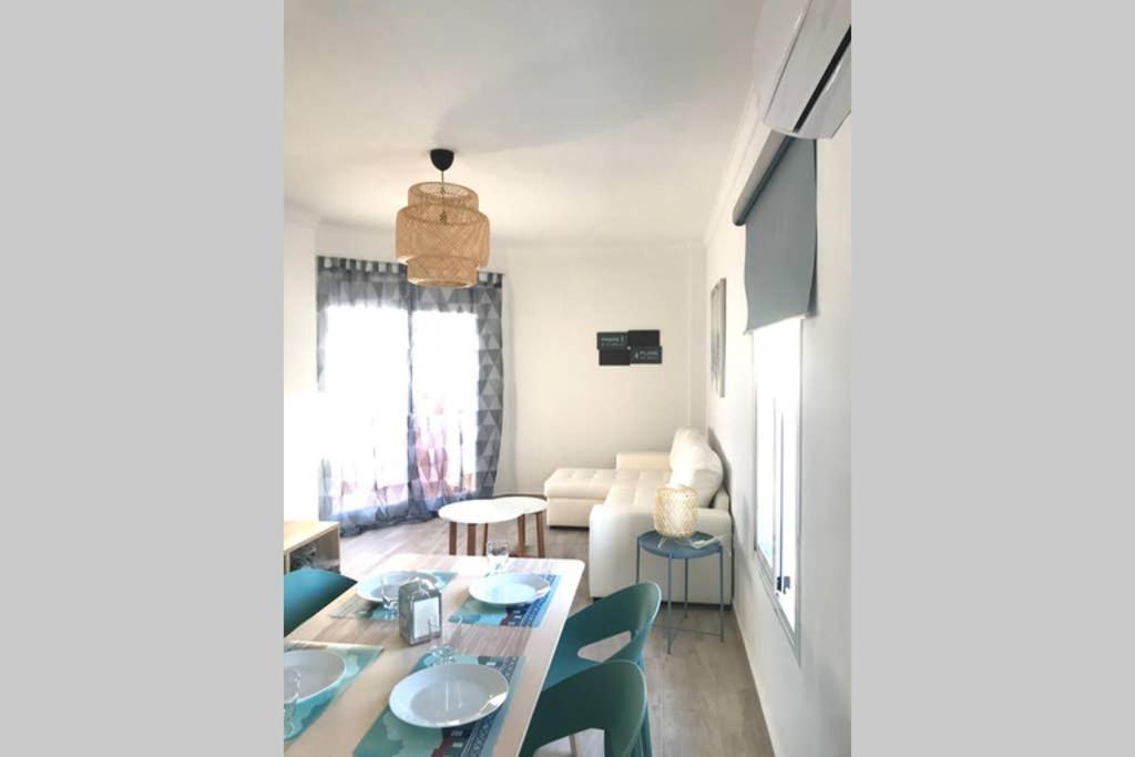 Apartamento La Playa เนร์คา ภายนอก รูปภาพ